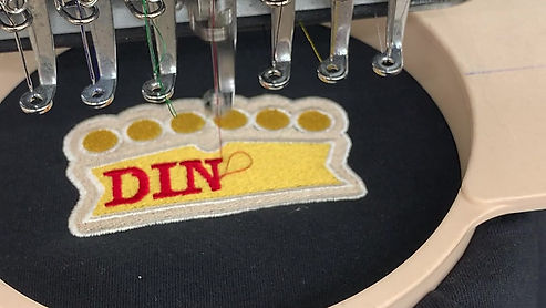 LIVE  EMBROIDERY